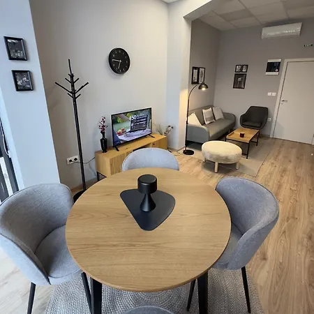 алис Apartament Kostenec